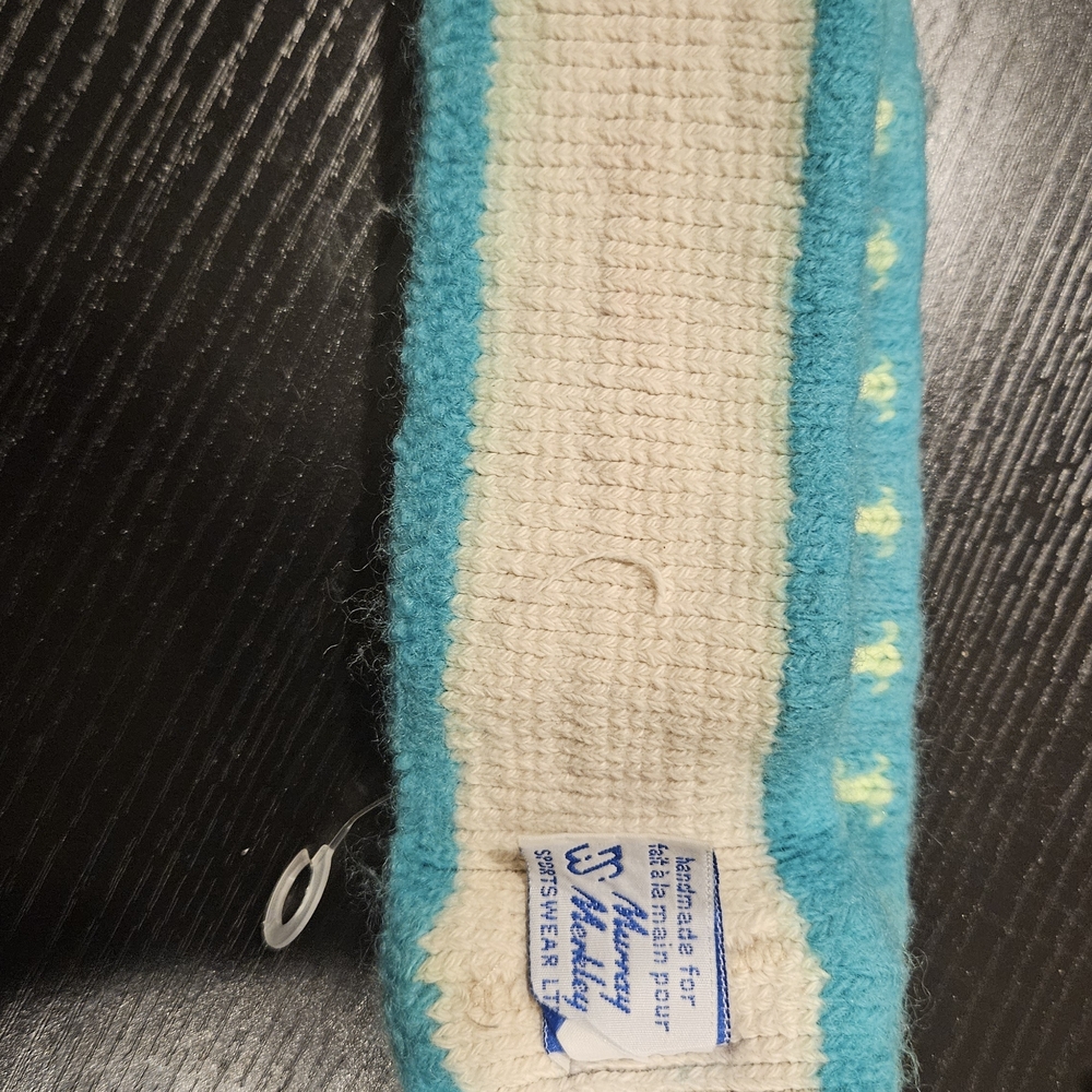 Colorful Knit Patterned Scarf - Picture 3 of 4